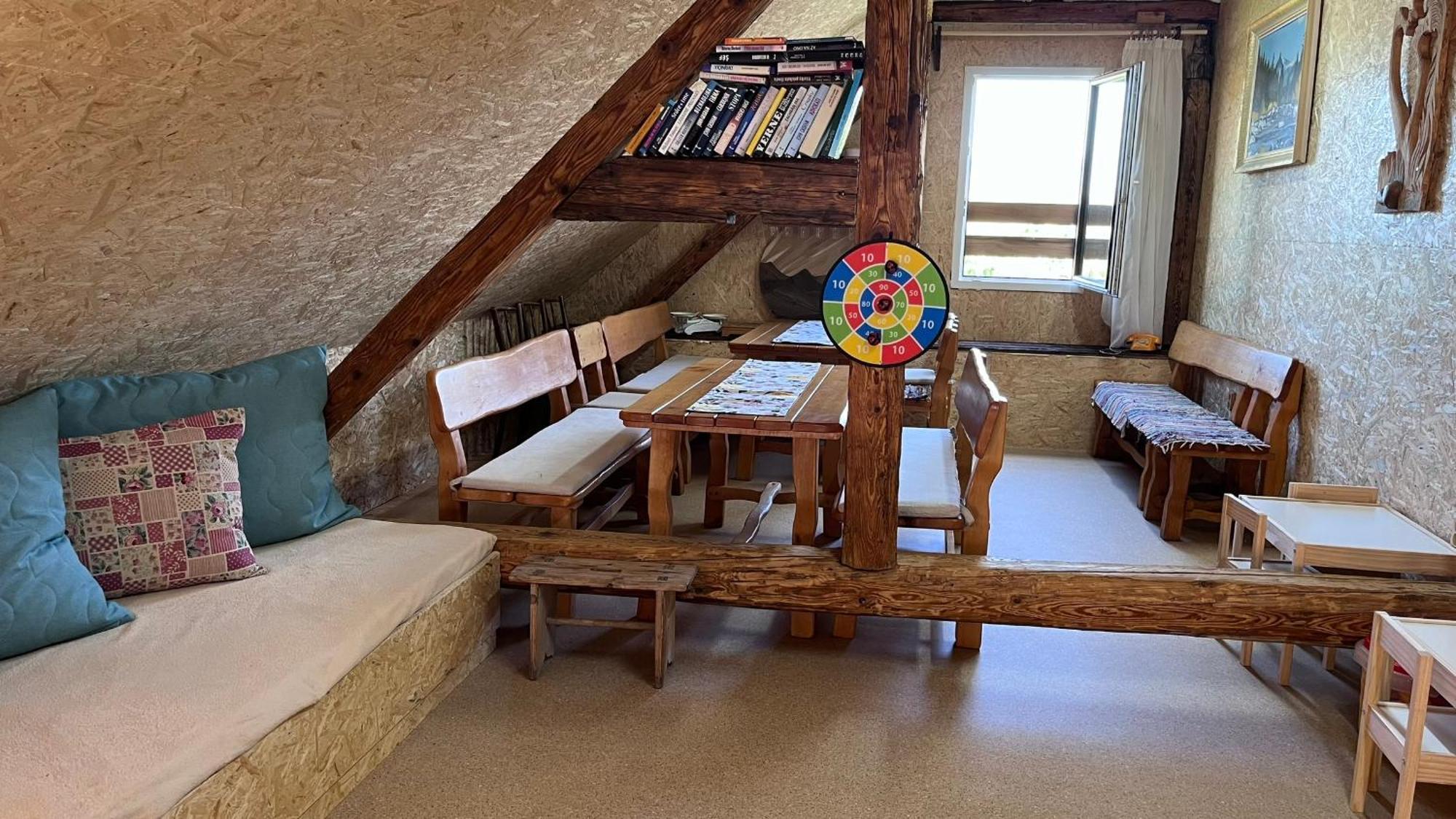 Apartments Pemikas II Liptovský Mikuláš Екстериор снимка